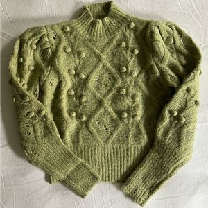 TURTLENECK KNIT SWEATER